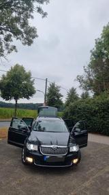 Skoda Superb 2.0 TDI 125kW DSG Exclusive Combi Exc... - Skoda Superb mit Diesel-Antrieb: Exclusive