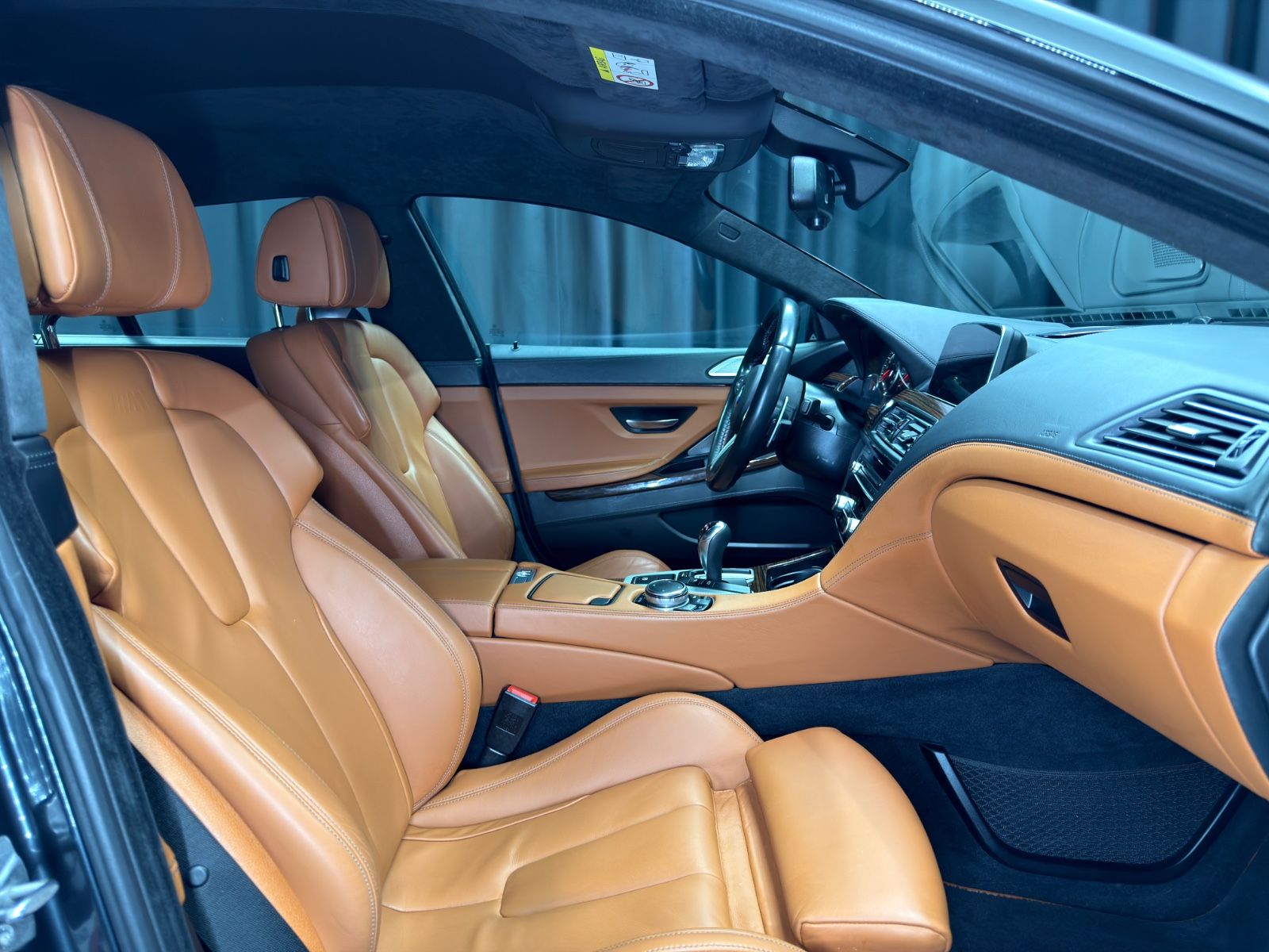 Fahrzeugabbildung BMW M6 Gran Coupe Competition|B/O|NIGHT-VISION|VOLL|
