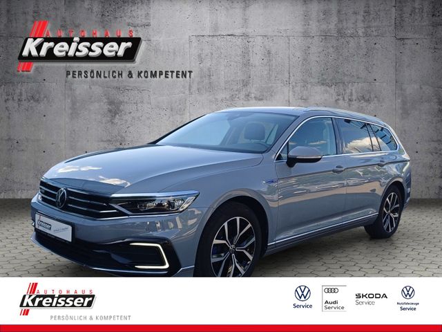 Passat Variant 1.4 GTE IQ.LIGHT/AHK/ACC/RFK Navi