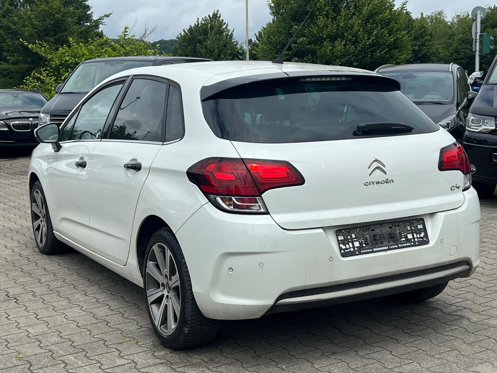 Citroën C4 1.2i AUTOMATIK MIT ERST 88TKM!