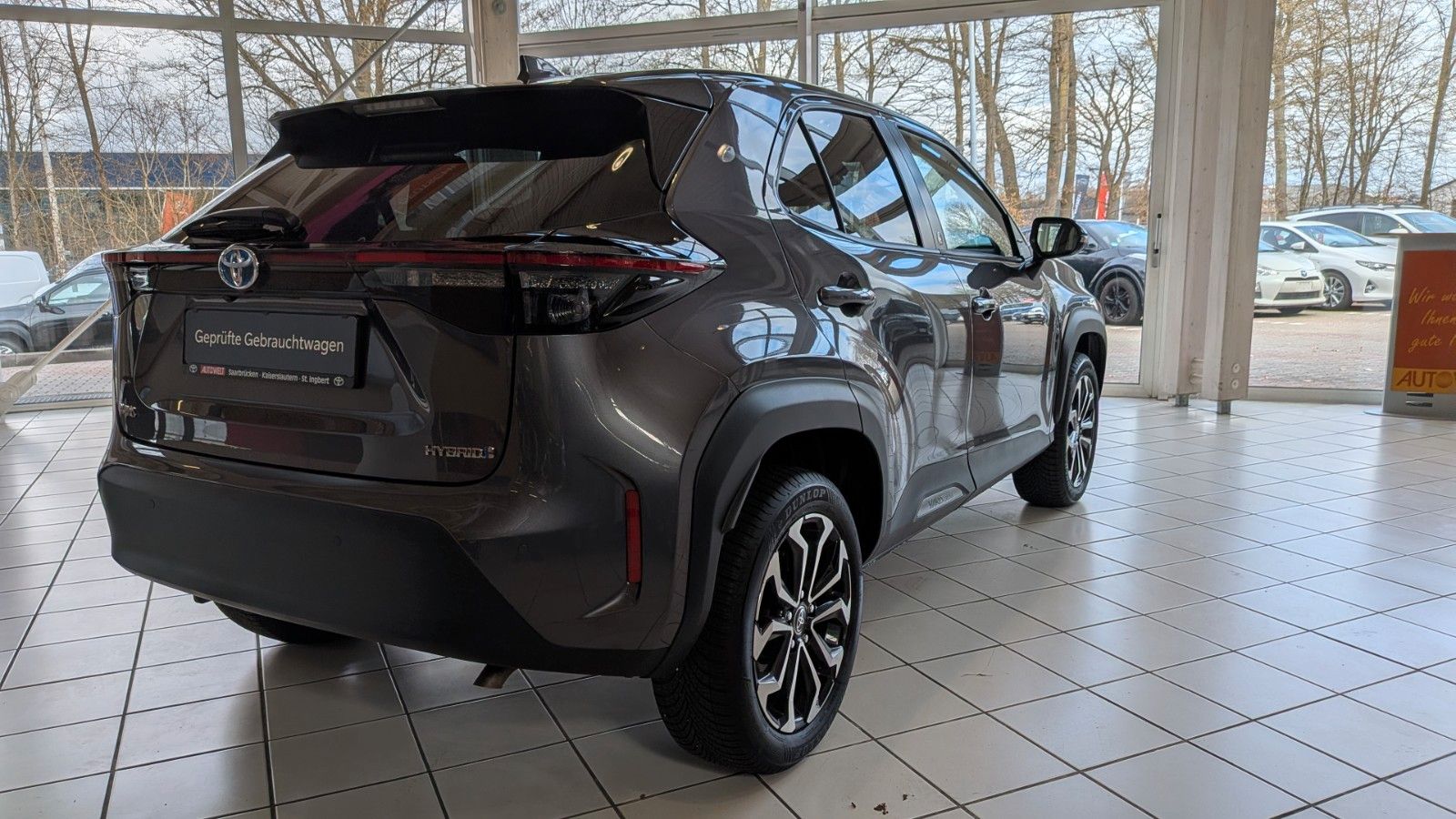 Fahrzeugabbildung Toyota Yaris Cross Team Deutschland Rückfahrkamera