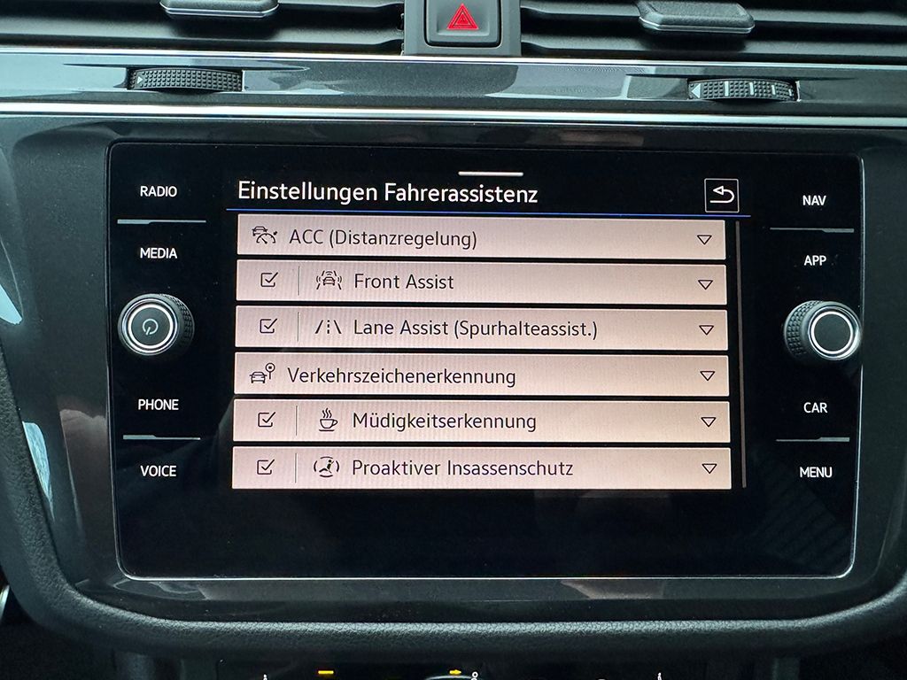 Tiguan 1.5 TSI "ACTIVE" *NAVI*LED*KAMERA*