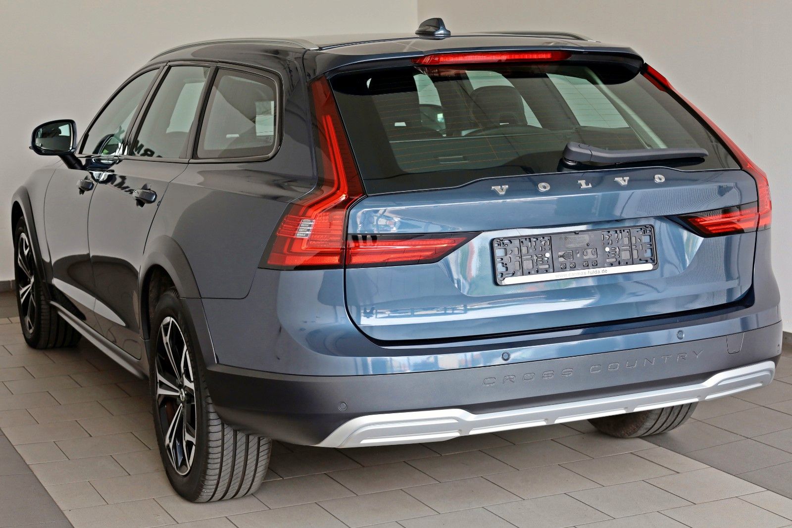 Fahrzeugabbildung Volvo V90 CC Pro AWD Leder,Navi,LED,SH,Kamera,ACC