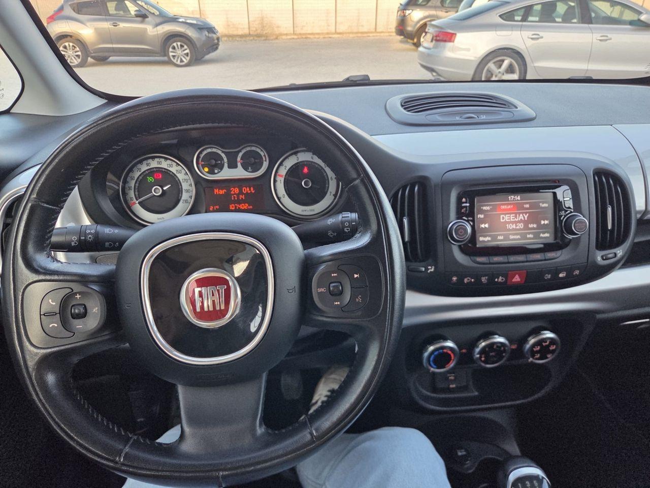 Fiat 500L 2012 — photo 11