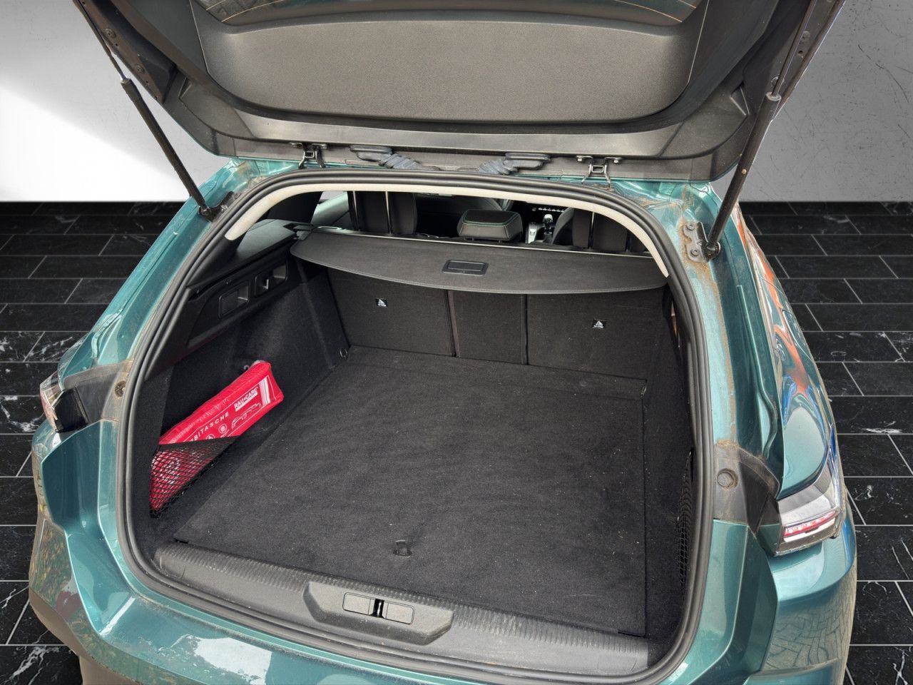 Peugeot 308 - Bild 13