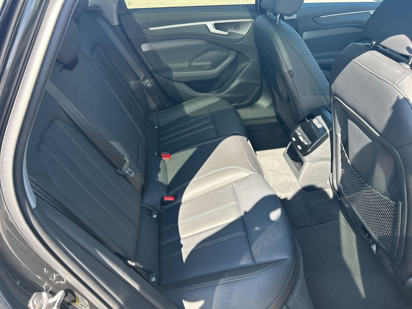Audi A6 - Bild 8