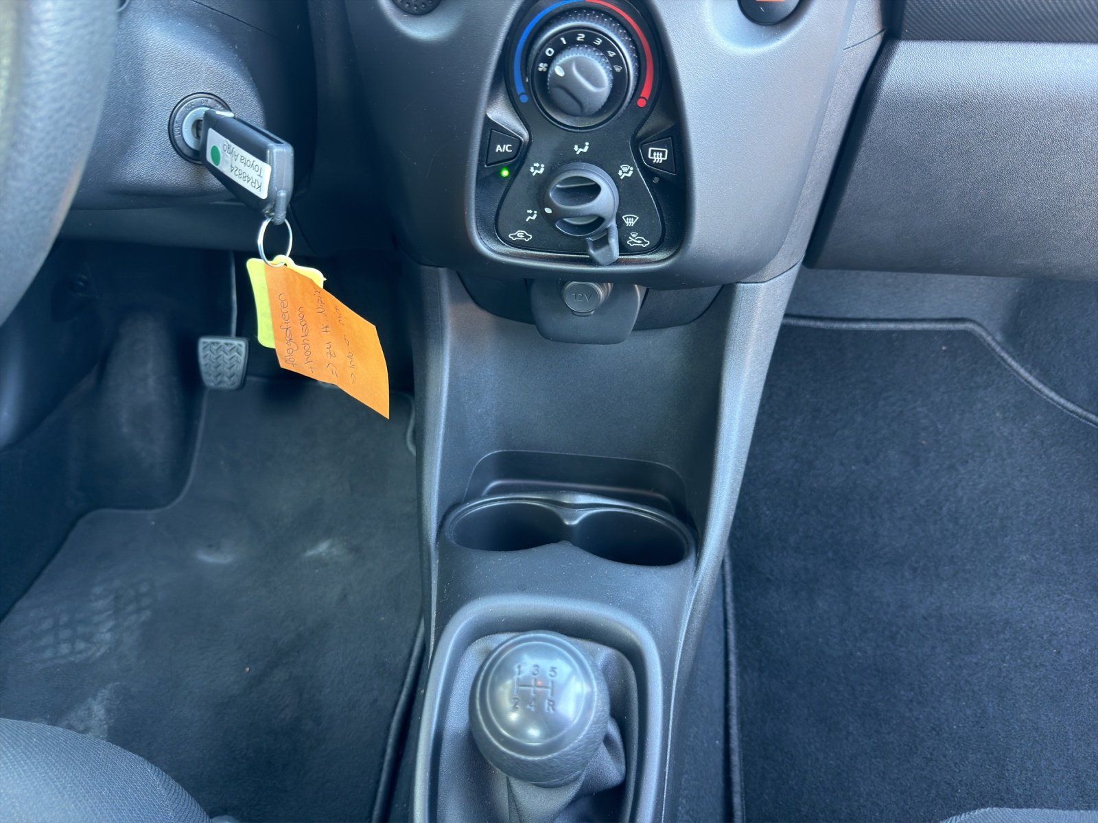 Fahrzeugabbildung Toyota Aygo 1.0 x 1. Hd., Klima, el. FH vo., Scheckheft