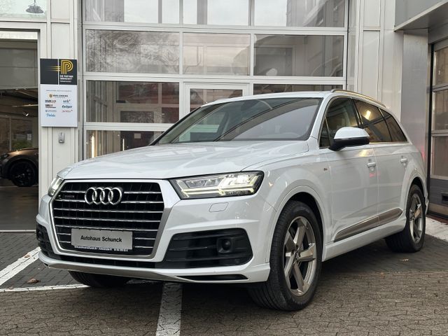 Audi Q7 45 TDI Q S LINE 7 SITZE/AHK/VIRTUAL/LUFT/BOSE