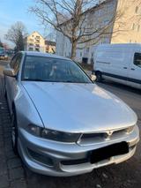 Mitsubishi Ich biete ein Auto mit guten zustand - Mitsubishi Galant: Limousine