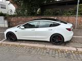 Tesla Model 3 Allradantrieb mit Dualmotor Performa... - Tesla Model 3 aus 2024