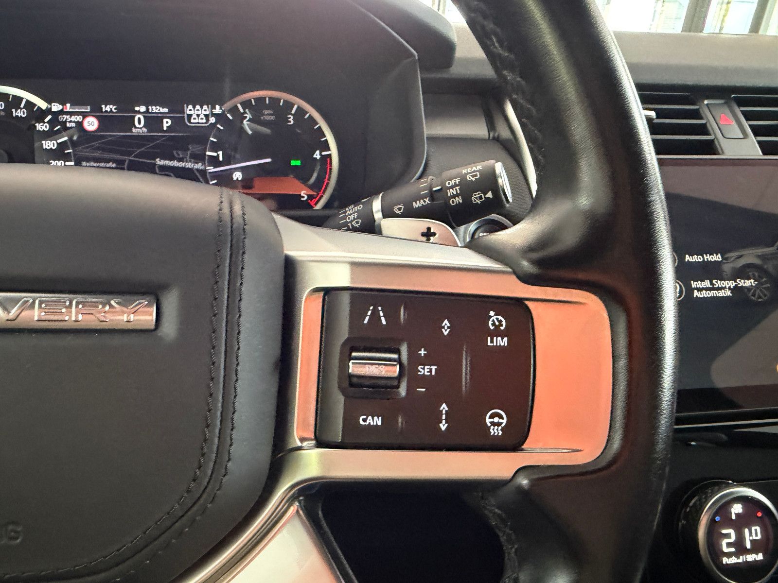 Fahrzeugabbildung Land Rover Discovery 5 R-Dynamic HSE D250 c AWD/PANO/MEMORY