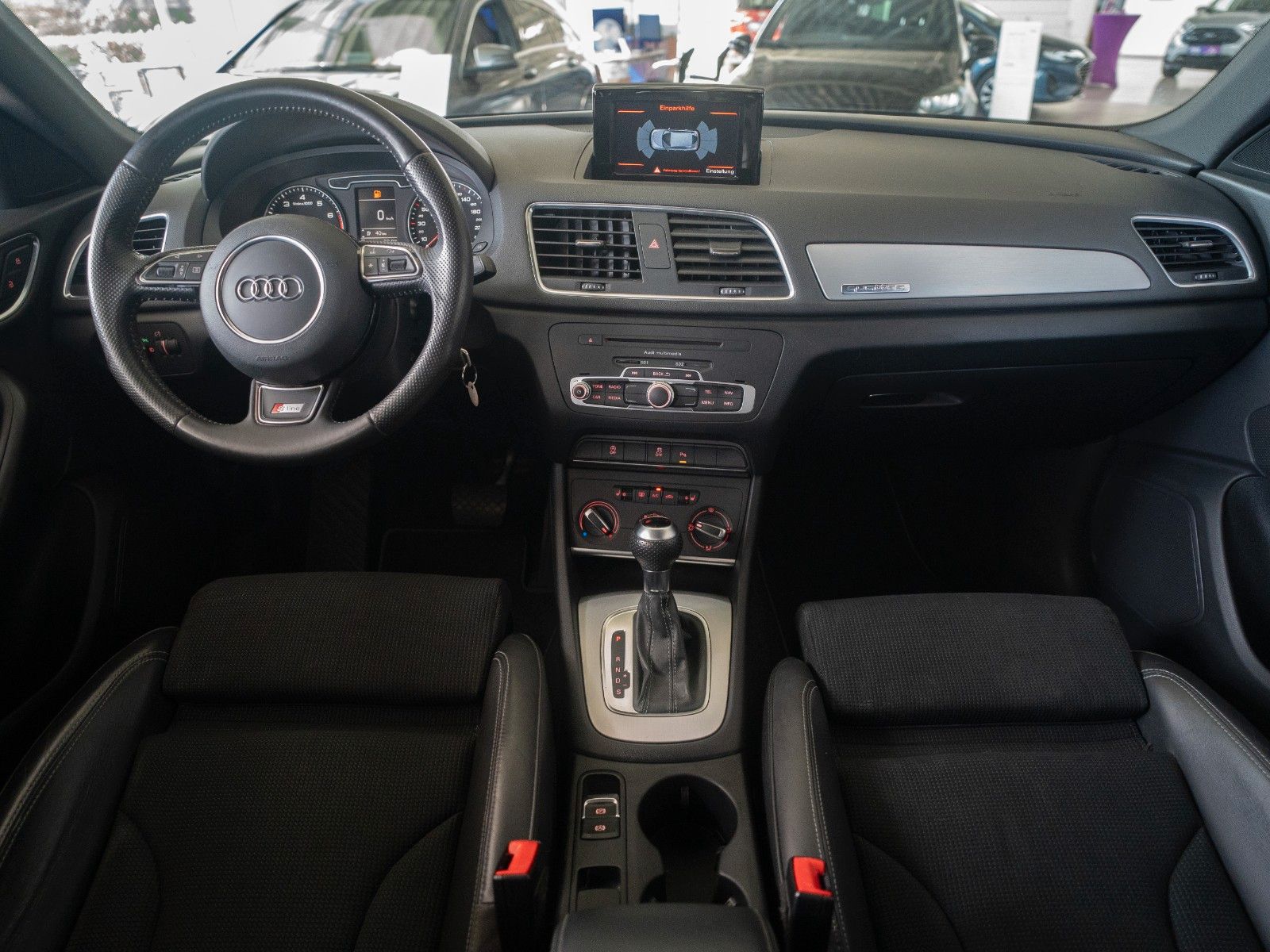 Fahrzeugabbildung Audi Q3 2.0 TFSI quattro AUTOM./ALLRAD/SITZHEIZUNG
