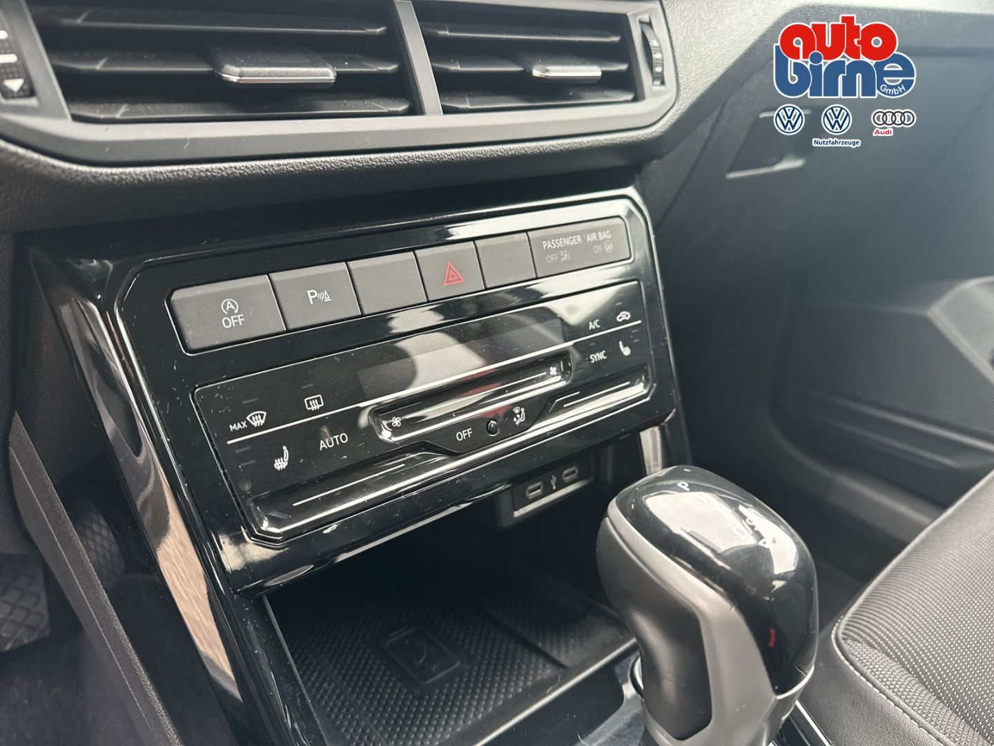T-Cross 1.0 TSI Style DSG AHK-abnehmbar Navi Dig