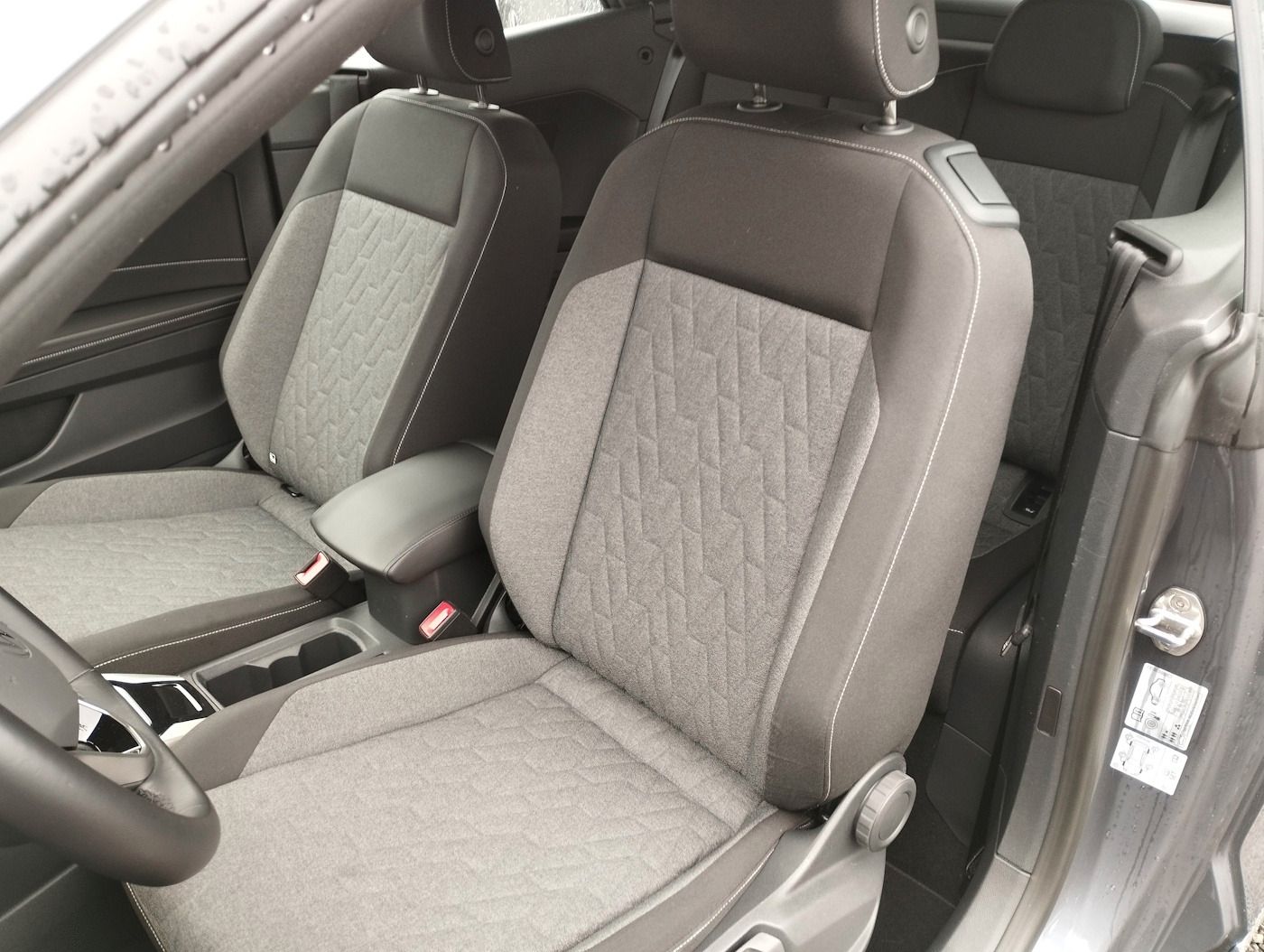 Fahrzeugabbildung Volkswagen T-Roc Cabriolet 1.0 MOVE NEU42T AHK LED SHZ+LHZ