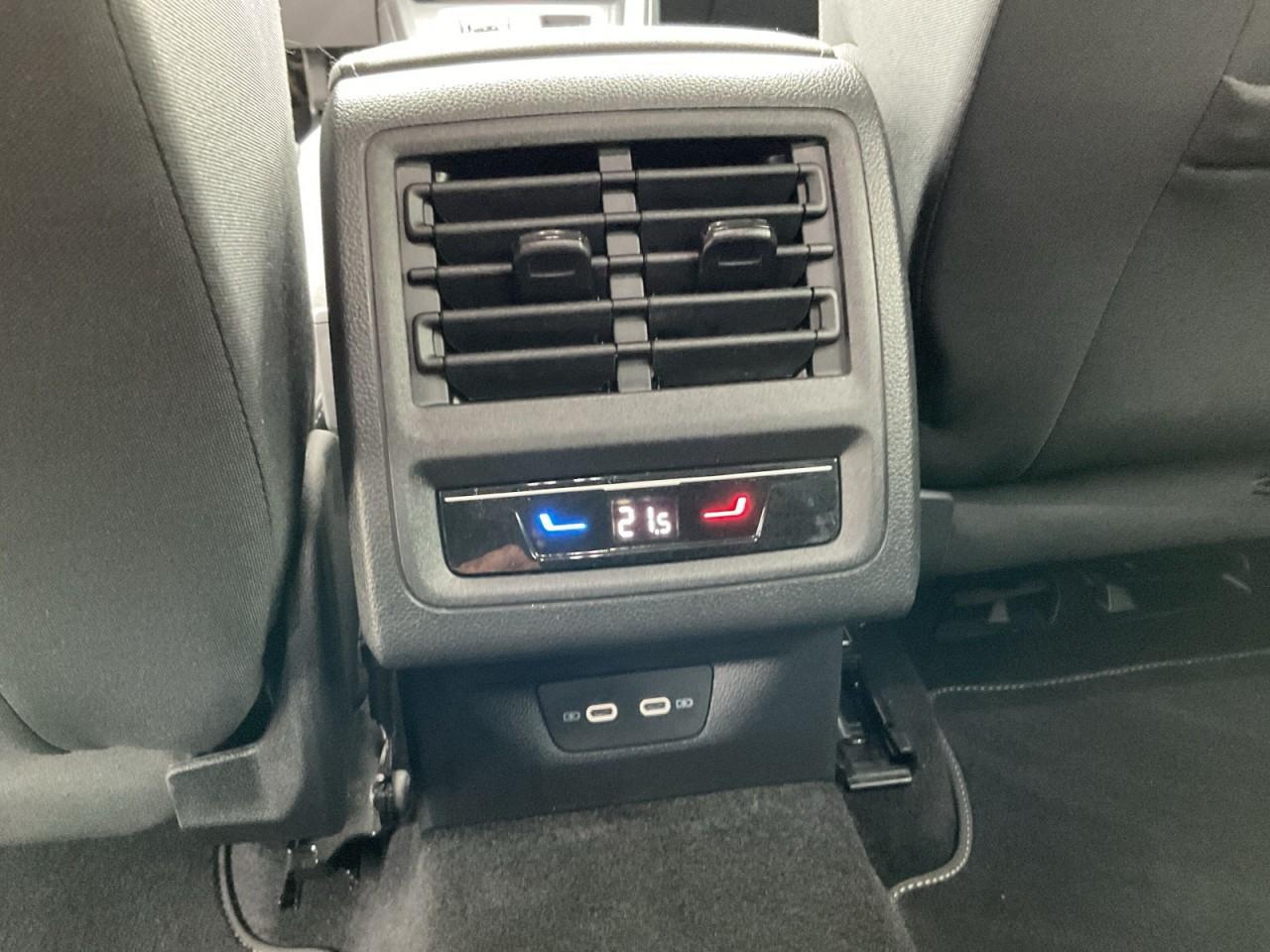 Volkswagen Golf VIII Active 2.0 TDI SCR, DSG, Navi, LED-Plu, миниатюра 29