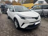 Toyota C-HR Hybrid Flow SHZ/BT/Kamera - Toyota C-HR in Lübeck