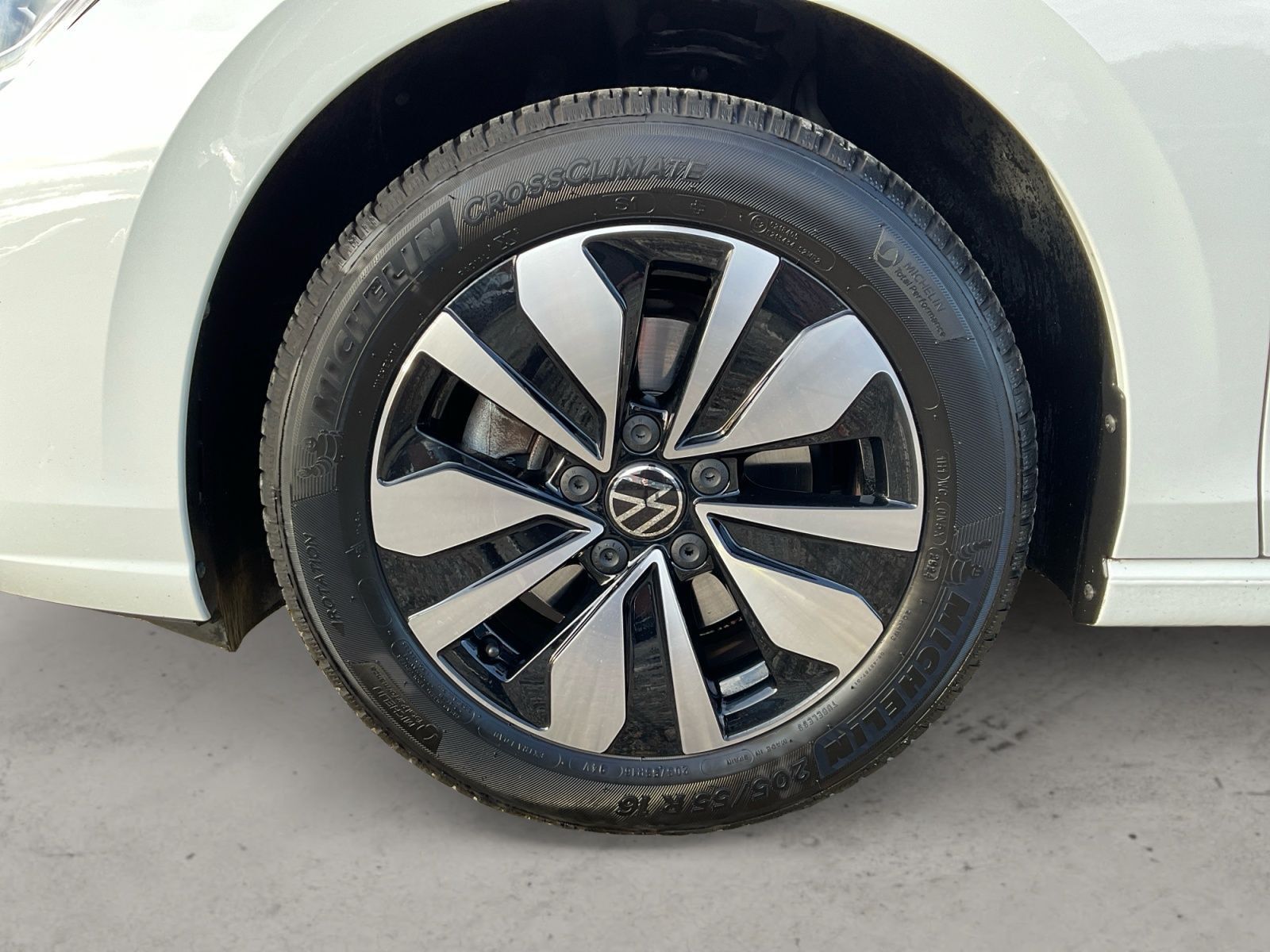 Volkswagen Golf - Bild 14