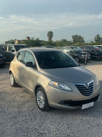 Lancia Ypsilon 1.3 MJT 16V 95 CV Full full entra