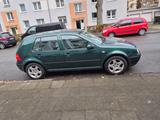 Volkswagen Golf 2.0 Auto Basis  - aus 2000: Kombi