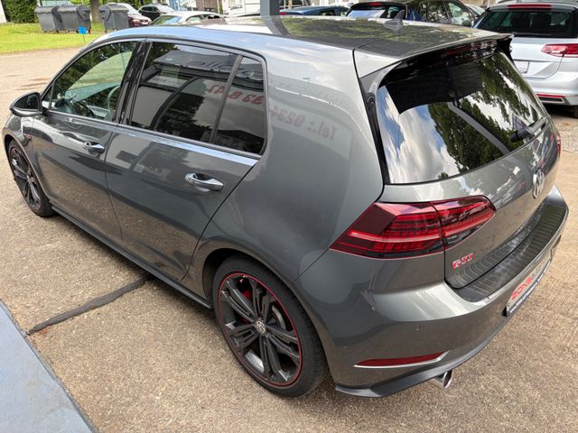 Fahrzeugabbildung Volkswagen Golf VII GTI Performance+Panorama+AHK+CarPlay+