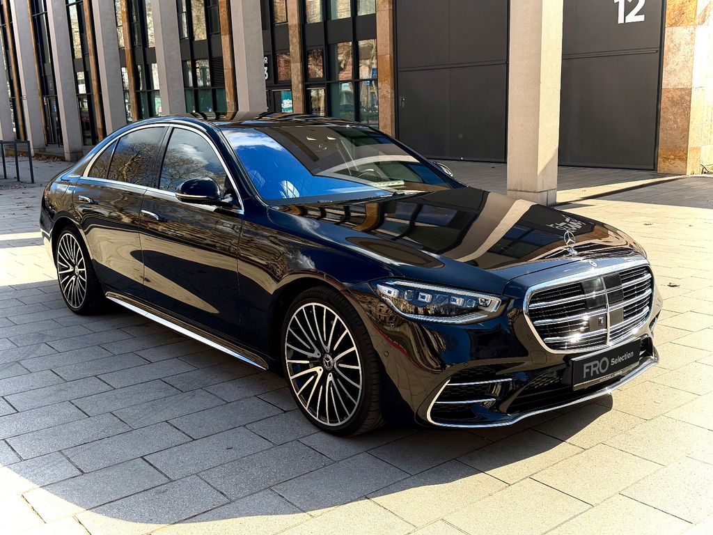 Image of Mercedes-Benz S 580