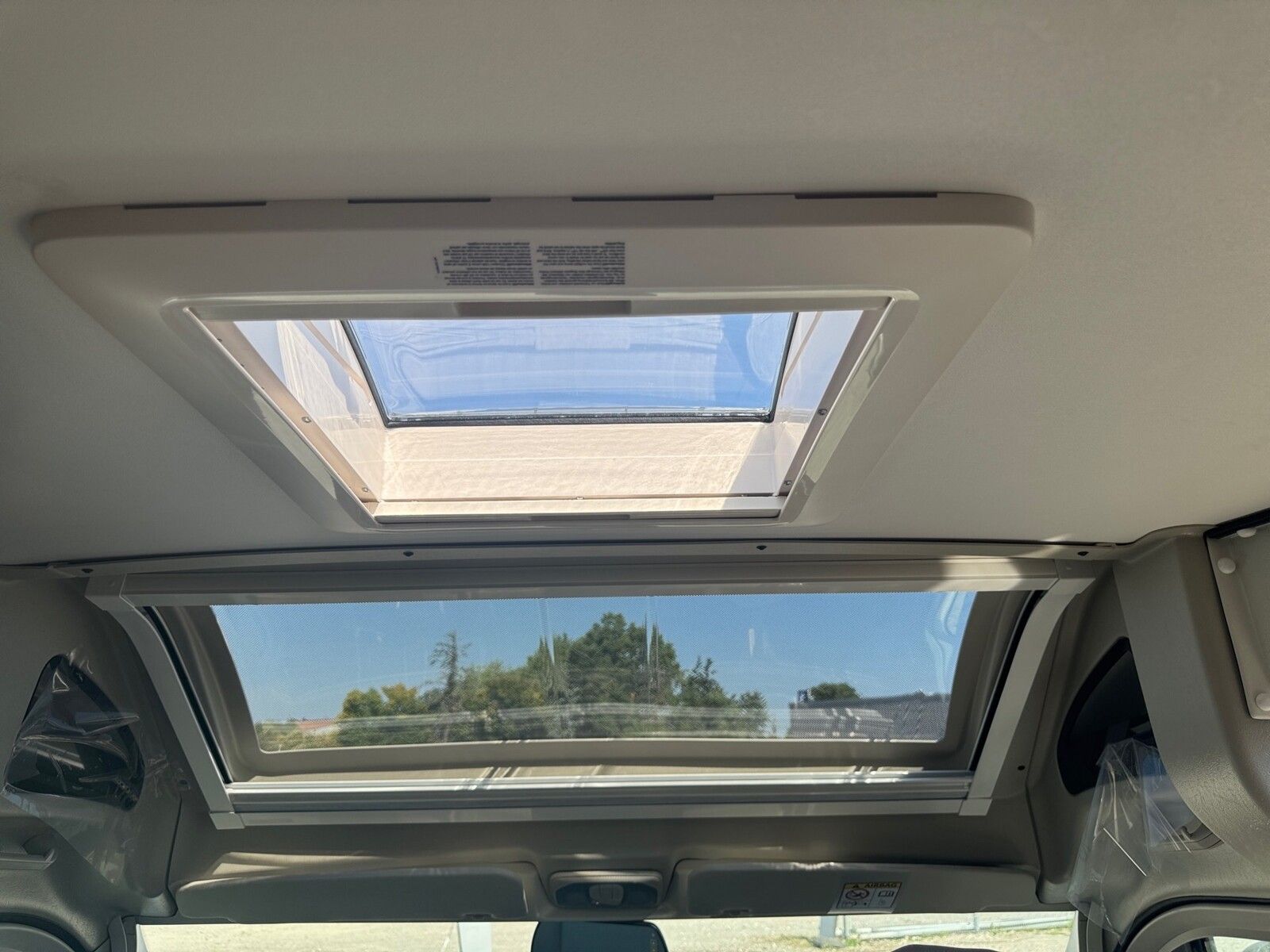 Fahrzeugabbildung Karmann Dexter DE 600 Concept Paket