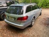 Mercedes-Benz E 300 CDI T BlueEFFICIENCY ELEGANCE ELEGANCE - gebrauchte Mercedes-Benz E 300 aus dem Jahr 2013