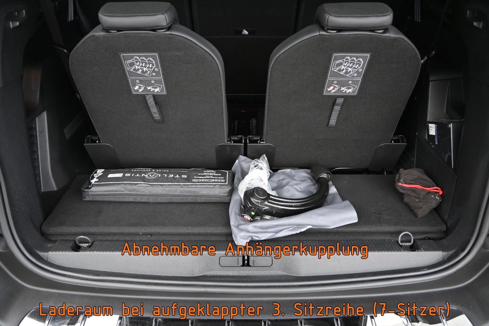Fahrzeugabbildung Peugeot 5008 BlueHDi 130 GT °ACC°AHK°PANO°7-SITZE°ALARM°