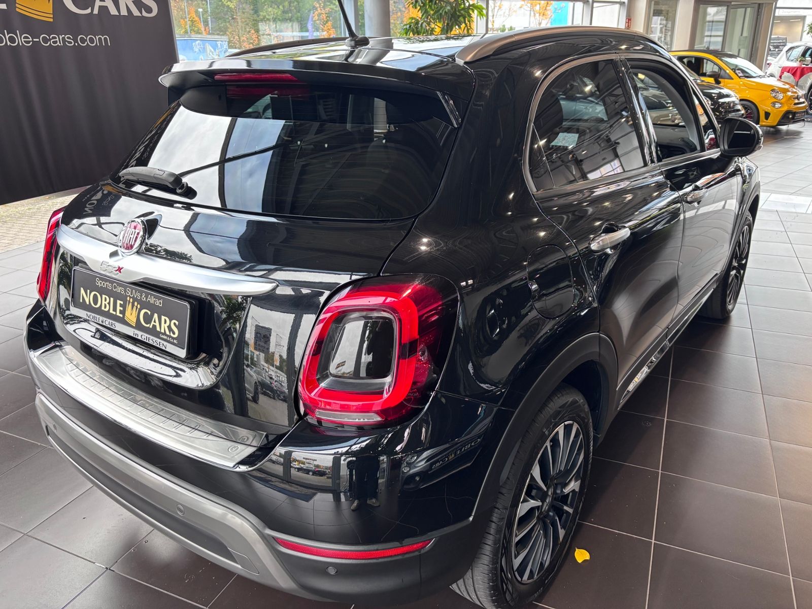 Fahrzeugabbildung Fiat 500X Cross 1.3 FireFly Turbo NAVI ALU