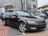 Skoda Octavia Lim. Ambition 1.6 TDI Klima PDC - Skoda Octavia mit Diesel-Antrieb: Limousine, 1.6