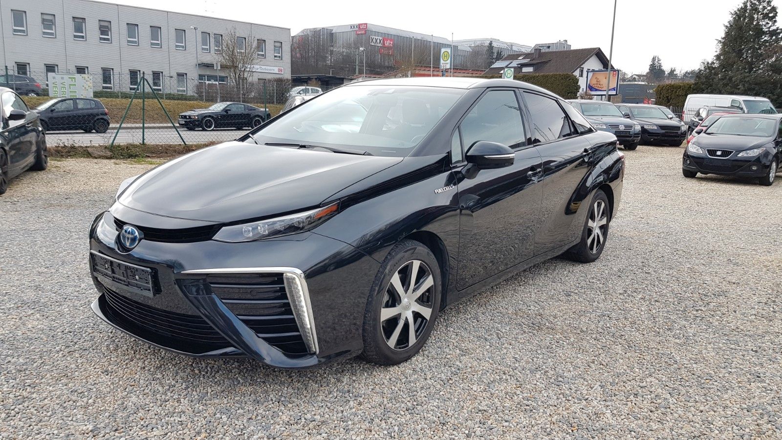 TOYOTA Mirai