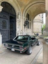 Ford Mustang V8 Oldtimer im Top Zustand 