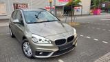 BMW 218d Active Tourer/LED-LICHT/Navi/SHZ/PDC/TOP - BMW 2er Reihe in Bremen