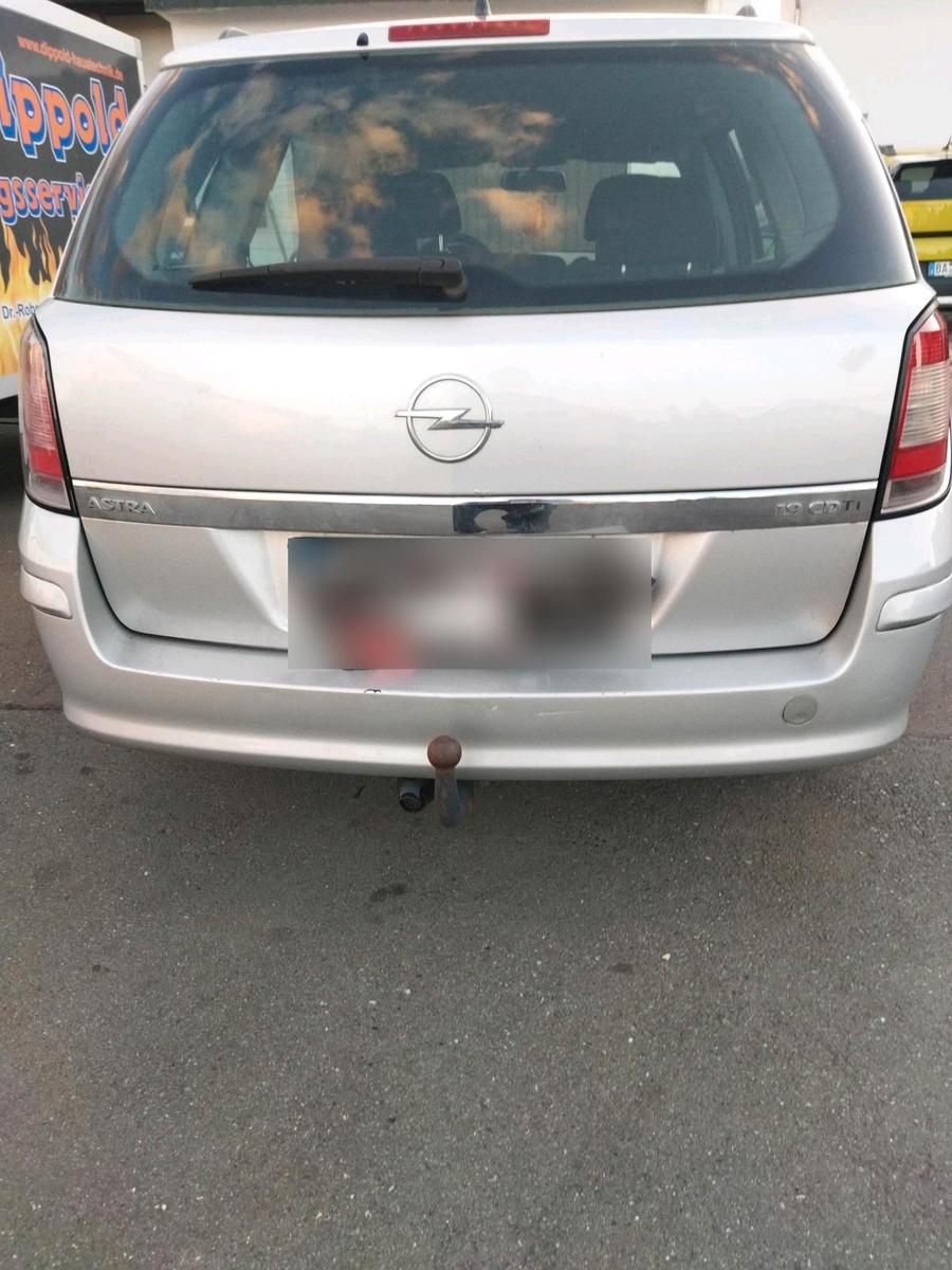 Opel Astra 2005 — photo 6