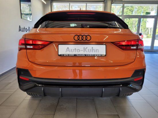 Audi Q3 Sportback 35 1,5TFSI S Line 110 KW DSG Nav,AH foto 6