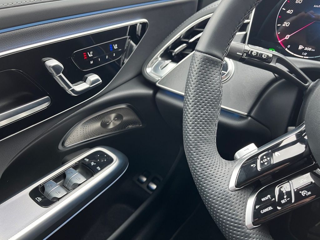 Fahrzeugabbildung Mercedes-Benz E 300 eT AMG Night AHK Sitzklima Airmatic Burm.