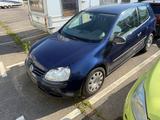 Volkswagen Golf V Lim. Trendline / 1,9 Diesel / - VW Golf Gebrauchtwagen in Stuttgart