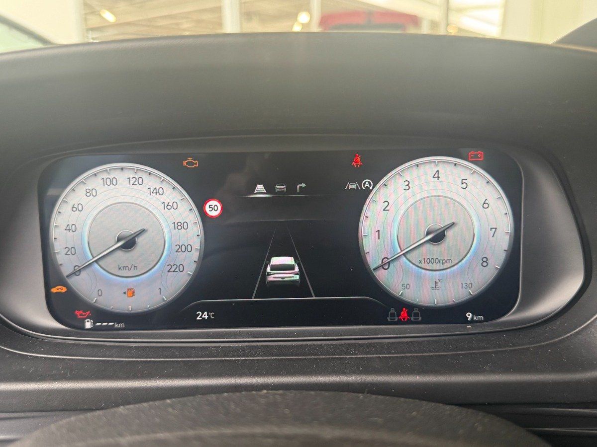 Hyundai i20 – Bild 10