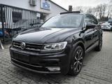 Volkswagen Tiguan 2.0 TDI DSG R LINE 4Motion PANO MEM NAVI - Volkswagen: Unfallwagen