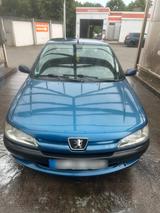 Peugeot XR 306 mit 74 KW 1.8 / 100 PS - Peugeot 306 mit Benzin-Antrieb