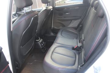 BMW 218 Active Tourer - 8
