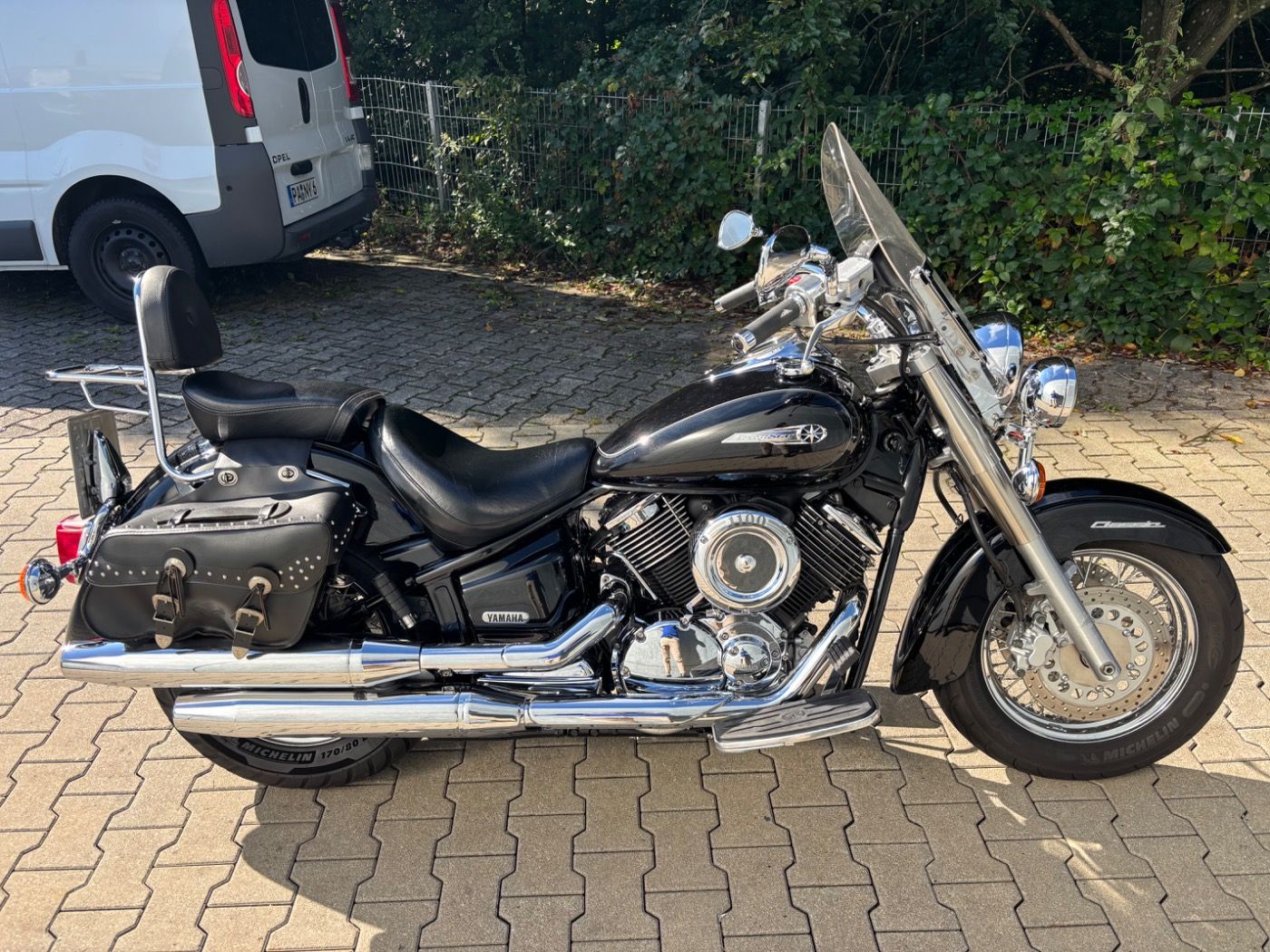 Fahrzeugabbildung Yamaha XVS 1100 Drag Star