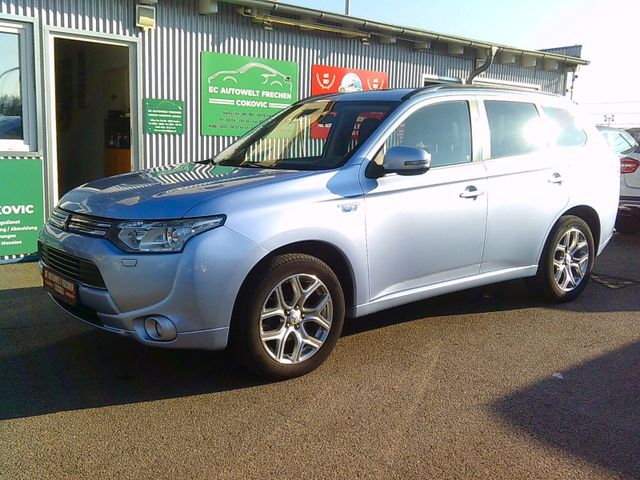 Mitsubishi Outlander PHEV Basis 4WD*SITZ-HZ*LEDER*NAVI*