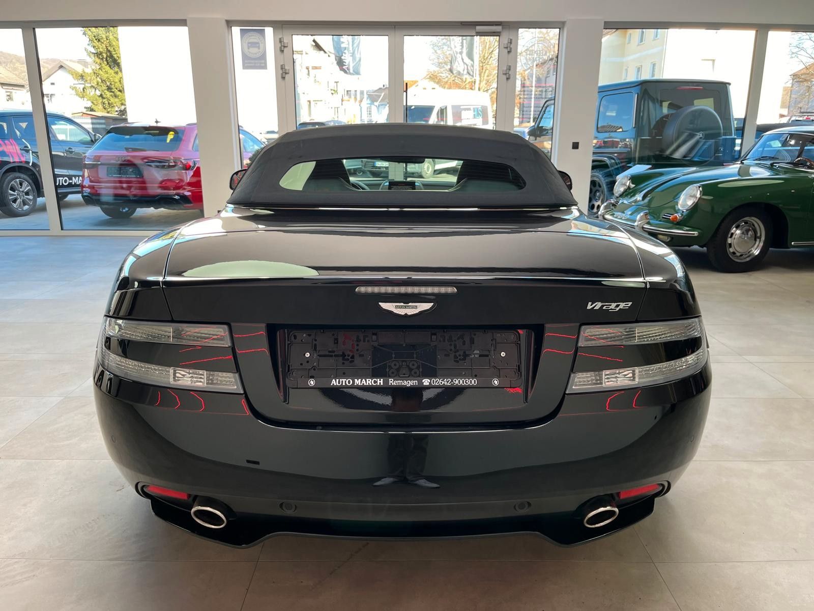 Fahrzeugabbildung Aston Martin Virage Volante V12
