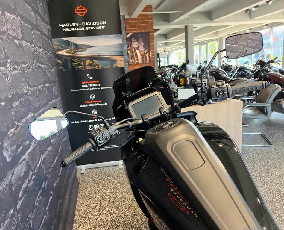 Harley-Davidson Pan America ST 