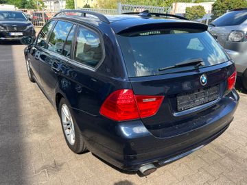BMW 320 - 6