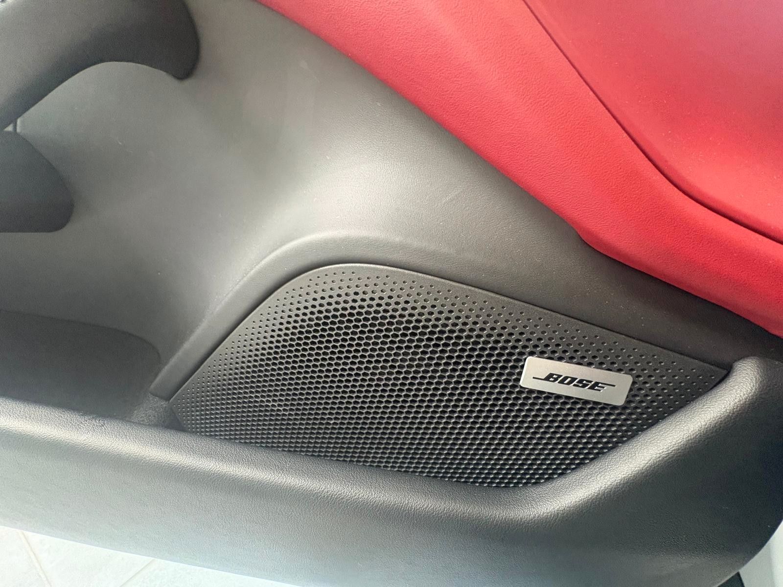 Fahrzeugabbildung Porsche Taycan Basis volleder, panodach,acc,memory ,bose