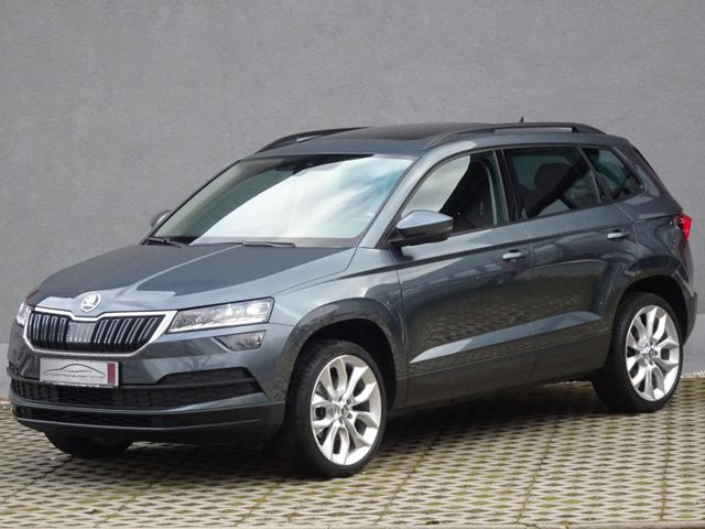 Skoda Karoq 2,0 TDI Style/LED/Panorama/Business/19"LMF