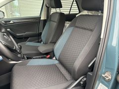 Fahrzeugabbildung Volkswagen T-Roc 1.0 TSI IQ.Drive LED ACC APP LM18