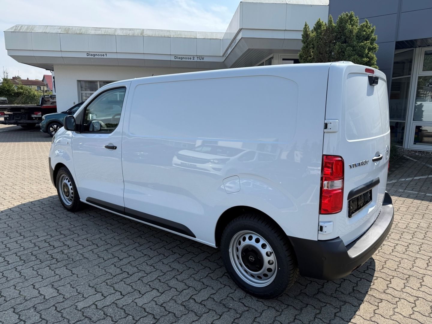 Fahrzeugabbildung Opel Vivaro -e Cargo M